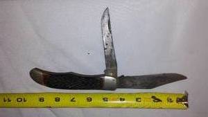 lot 601 image: 9 inch Pocket Knife. Vintage