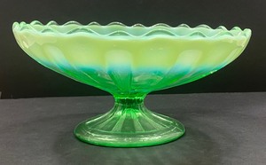 lot 31 image: Vintage Depression Opalescent Green Footed Dish