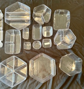 lot 252 image: Longaberger Plastic Basket Inserts