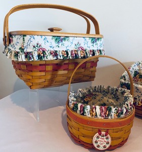 lot 130 image: 3 Longaberger Baskets