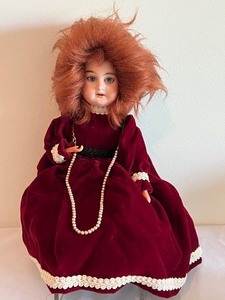 lot 49A image: Vintage Petite Doll