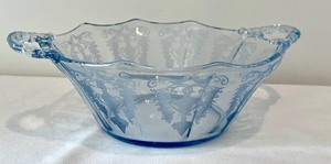 lot 311 image: Vintage Light Blue Fostoria Footed Bowl