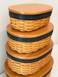lot 305 image: Set of Five Longaberger Collectors Club Baskets