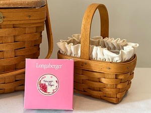 lot 188 image: Three Longaberger Baskets including a Longaberger 1994 Editions Dresden Basket and 1998 Hostess Basket
