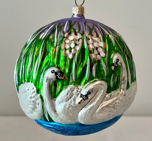 lot 182 image: Christopher Radko 12 Days of Christmas Seven Swans Ornament