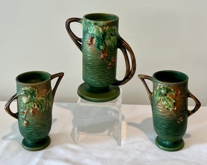 lot 2 image: Three Roseville Bushberry Vases