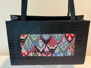 lot 159 image: Three Vintage Handbags including Vintage Embroidered Handbags