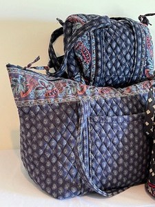 lot 331 image: Five Vintage Vera Bradley Handbags and Tote