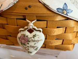 lot 395 image: Grouping of Longaberger Baskets