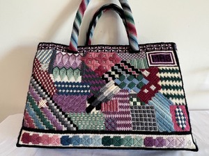 lot 429 image: Decorative Needlework Bag filled with a Variety of Thread