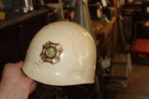 lot 534 image: VFW Helmet