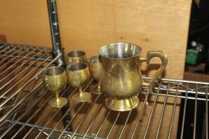 lot 614 image: Solid Brass Water Serving Set 6-piece - Pitcher, (5) Goblets