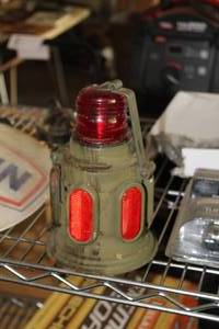 lot 622 image: K-D Lamp Co D604 Road Flare