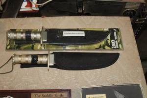 lot 629 image: Lot of (2) 8 Survival Knife w Shealth