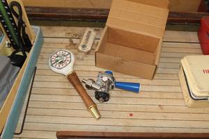 lot 660 image: Beer Tap Coupler, (2) Beer Taps - Special Export, Murphys