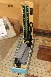 lot 662 image: Item halted