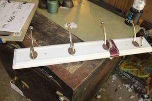 lot 686 image: Home Decorators Collection 27 Hook Rail 4-Hook