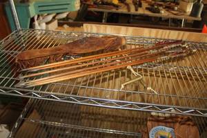 lot 687 image: Home-Made Quiver with Arrows