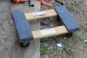 lot 772 image: Haul Master 1000-lbs Movers Dolly