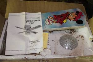 lot 820 image: Imperial Lighting 20 Mickey Mouse Ceiling Fan (in box)