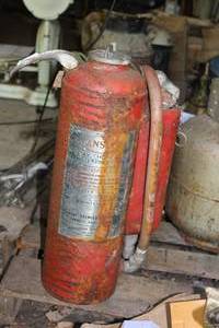 lot 822 image: Vintage Ansul 28 Fire Extinguisher