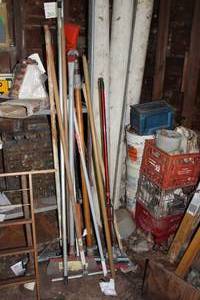 lot 841 image: Lot of (12) Hand Tools - Squeegees, Brushes, Handles