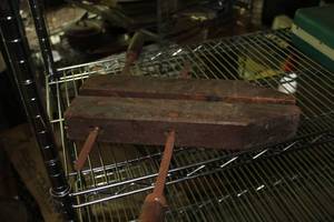 lot 866 image: Vintage Wood Clamp