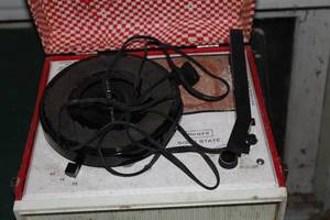 lot 868 image: Vintage Sears Portable Record Player