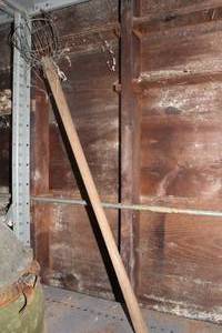 lot 935 image: Vintage Apple Picker