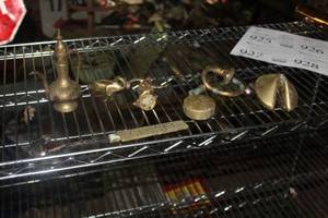 lot 928 image: Lot of (7) Brass Items