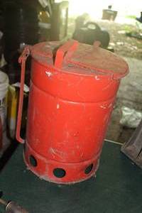 lot 938 image: 16 Clean Rag Bucket