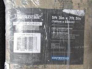 lot 13 image: Thomasville Timeless Classic Area Rug