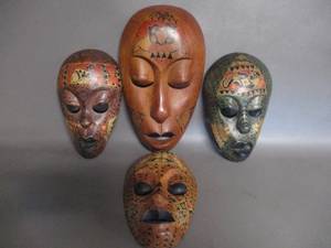 lot 5 image: 4 Wooden Masks