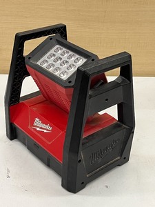 Milwaukee M18 Cordless LED HP Flood Light