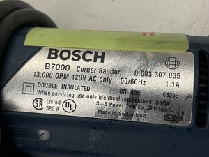 Bosch B7000 Corner Sander