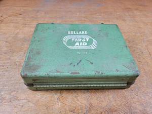 lot 2203 image: Item halted