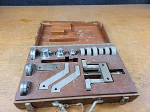 lot 2206 image: Vintage Bearing Puller Kit - Case is about 17 x 12 x 4