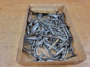 lot 2232 image: Large Lot of Assorted Tooling