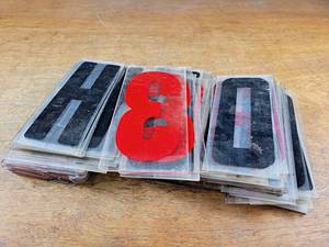 lot 2246 image: Large Lot of Assorted 9 Letters and Numbers for Signs