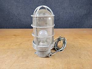 lot 2260 image: Vintage Explosion Proof Industrial Light w Glass Lens - About 13 Tall