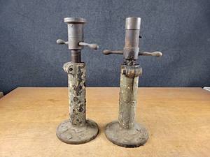 lot 2267 image: Pair of Heavy Duty Screw Jacks - As they sit are about 20.5 Tall - NO SHIPPING