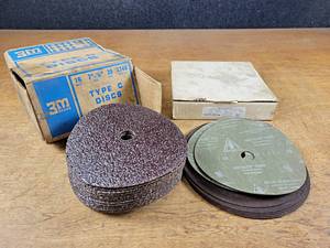 lot 2271 image: New Old Stock 3M 16 Grit Sanding Discs - 7 x 78  More