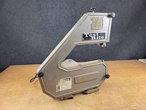 lot 2274 image: Test-Rite Benchtop Bandsaw - Needs Blade - Motor Runs Well - NO SHIPPING