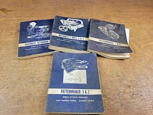 lot 2308 image: Lot of (4) Vintage NAVY machinist Books - Printed in the 60s