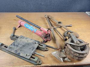 lot 2311 image: 34 Drive Socket Extension (24), Porta-Power (Untested) and More - NO SHIPPING