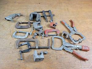 lot 2331 image: Lot of Assorted Clamps