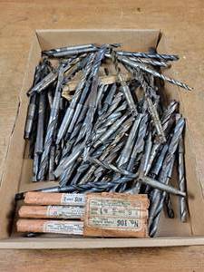 lot 2336 image: Large Lot of Mostly Taper Shank Drill Bits