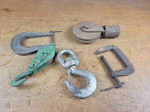 lot 2379 image: Crosby 4.5 Ton Hook Assembly, Clamps and Pulleys