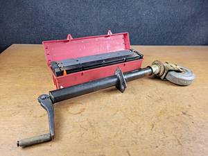 lot 2407 image: Rolling Trailer Jack and Roadside Triangle Set - NO SHIPPING