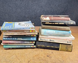 lot 2422 image: Large Lot of Vintage Repair Manuals and More